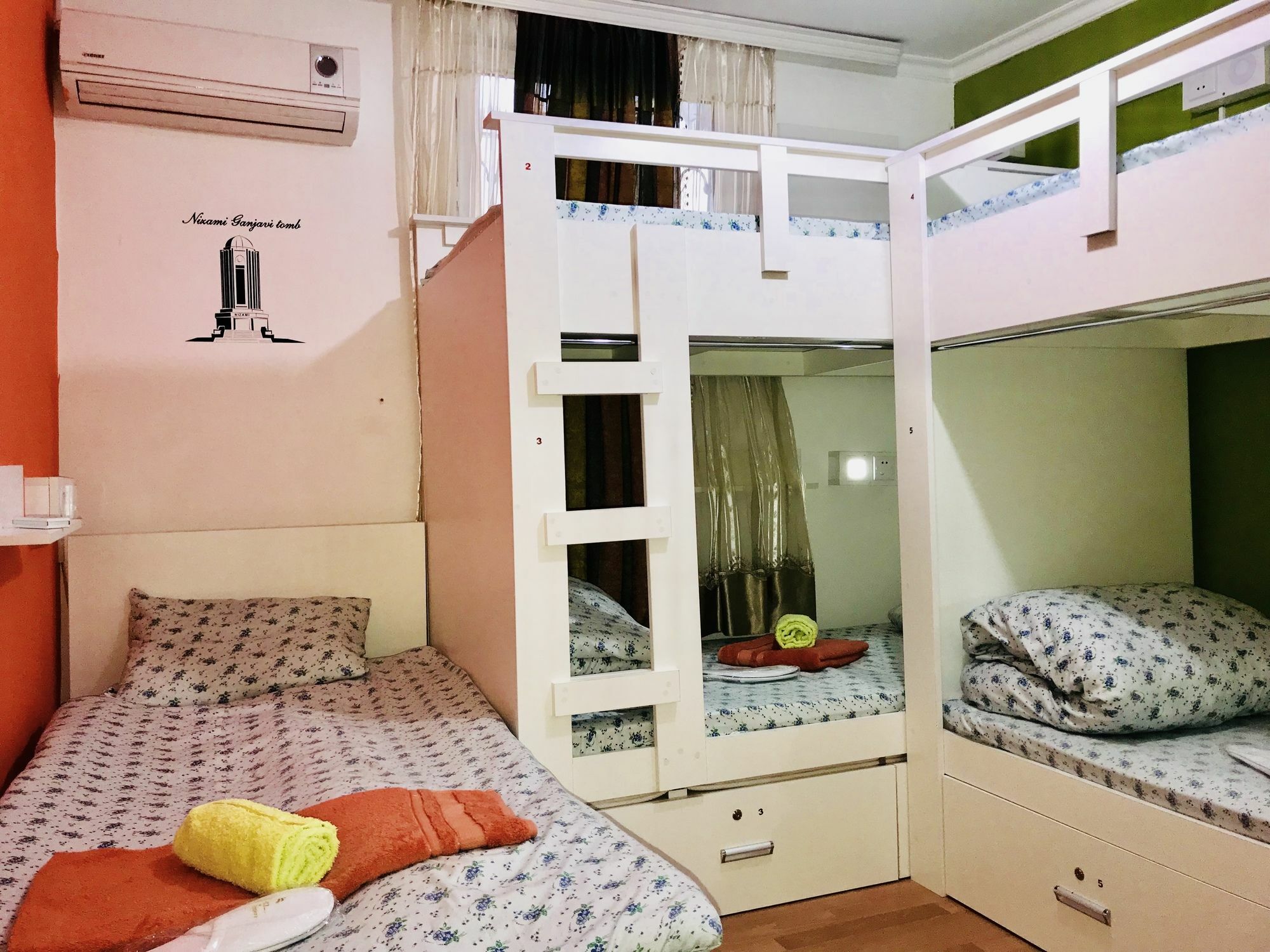 Check-In Hostel Baku Exteriör bild
